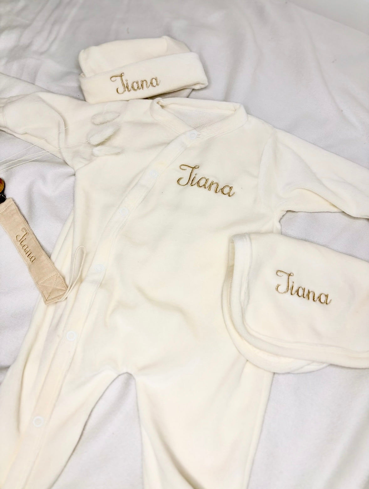 ENSEMBLE EN VELOURS - 5 PIECES